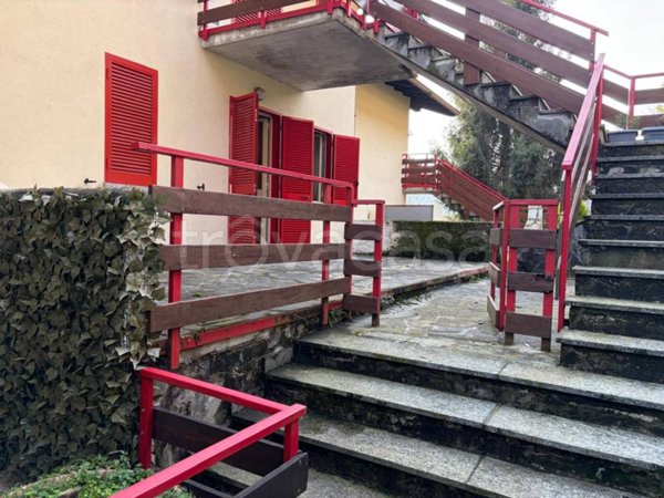 appartamento in vendita a Selvino