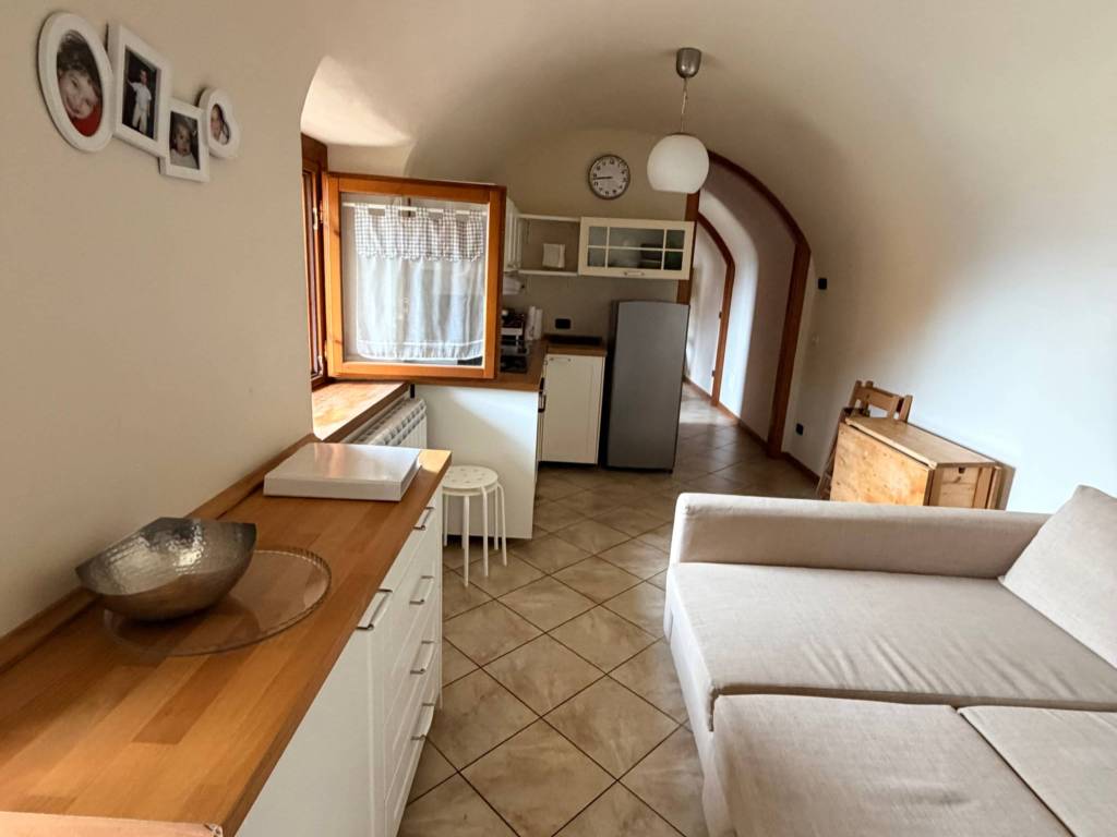 appartamento in vendita a Selvino