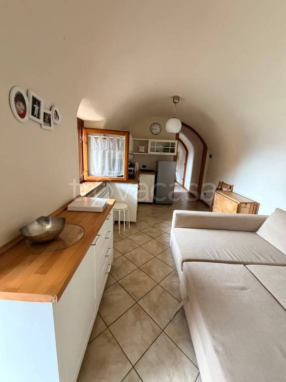 appartamento in vendita a Selvino