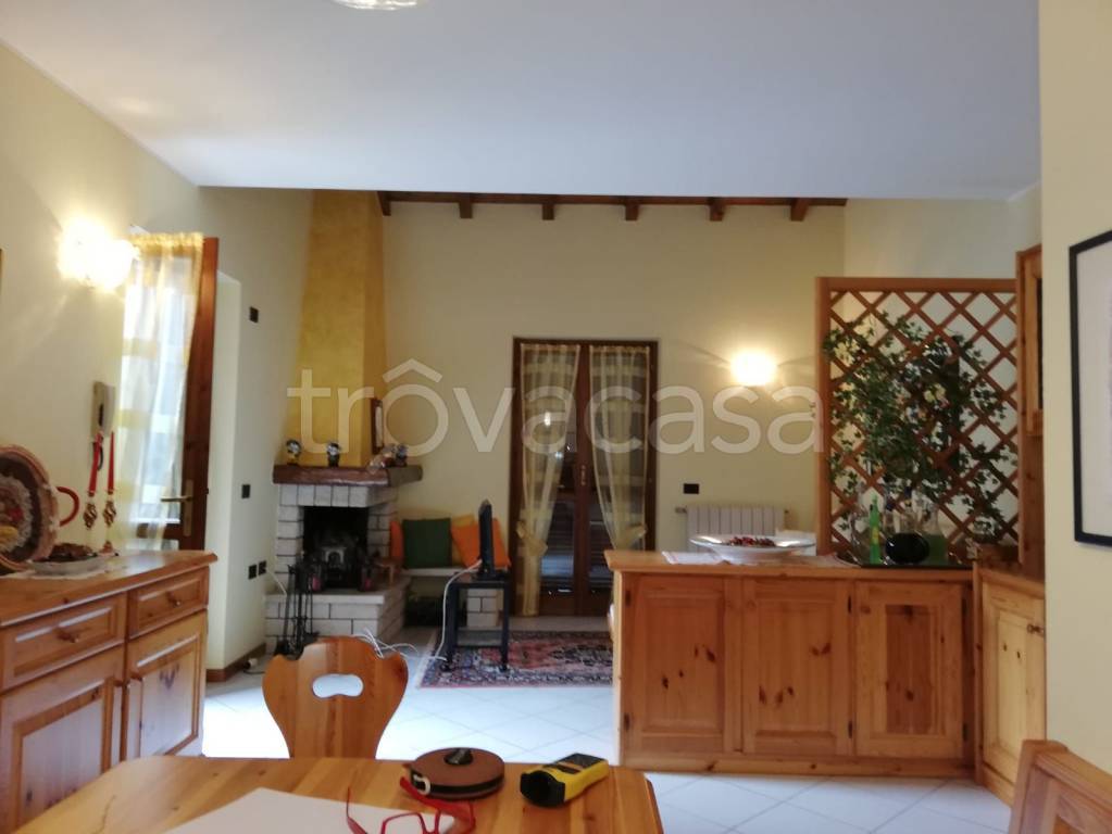 appartamento in vendita a Selvino