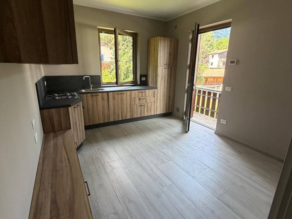 appartamento in vendita a Selvino