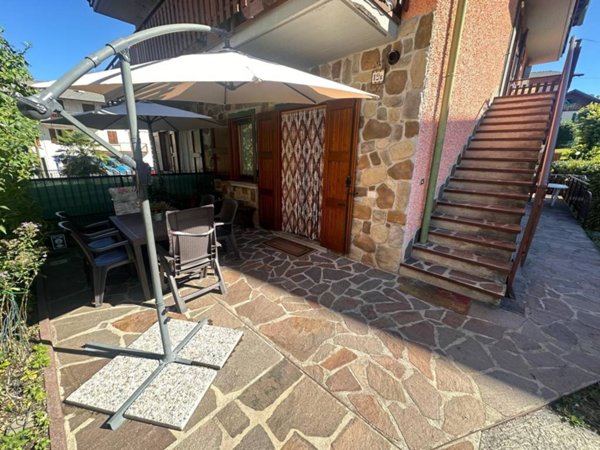 appartamento in vendita a Selvino