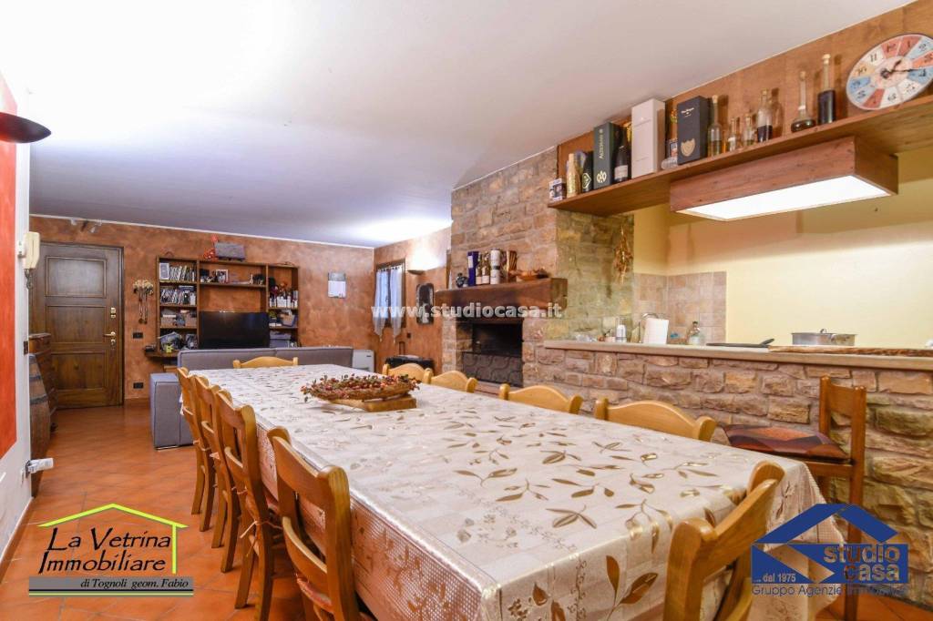 casa indipendente in vendita a Seriate