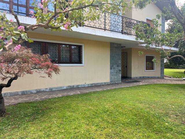 casa indipendente in vendita a Seriate