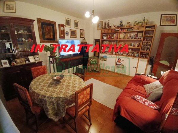 appartamento in vendita a Seriate in zona Paderno