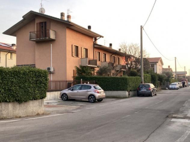 casa indipendente in vendita a Seriate