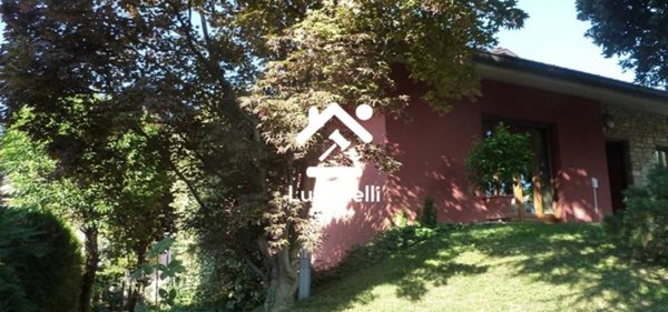 casa indipendente in vendita a Seriate