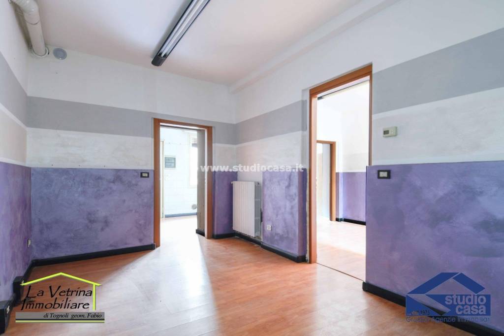 negozio in vendita a Seriate