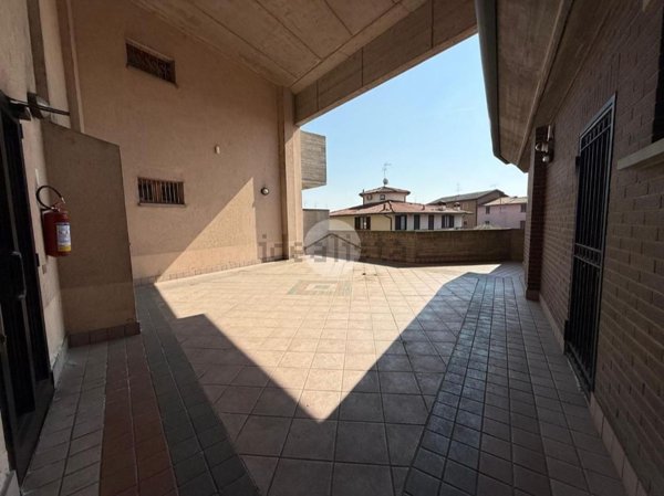 ufficio in vendita a Seriate