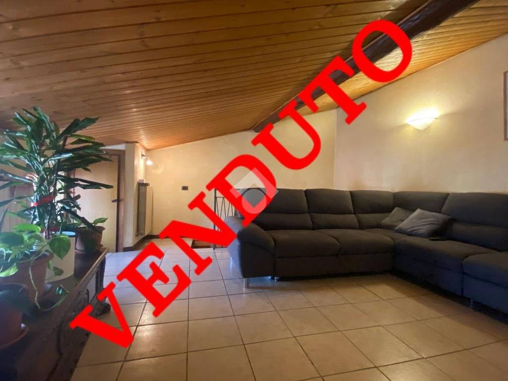 appartamento in vendita a Seriate