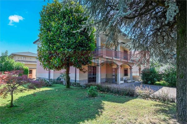 casa indipendente in vendita a Seriate