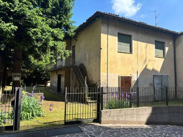 casa indipendente in vendita a Seriate