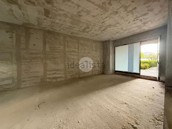 negozio in vendita a Seriate in zona Paderno