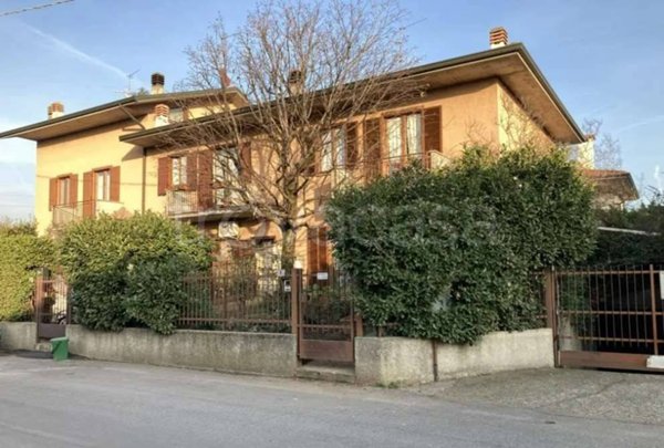 casa indipendente in vendita a Seriate
