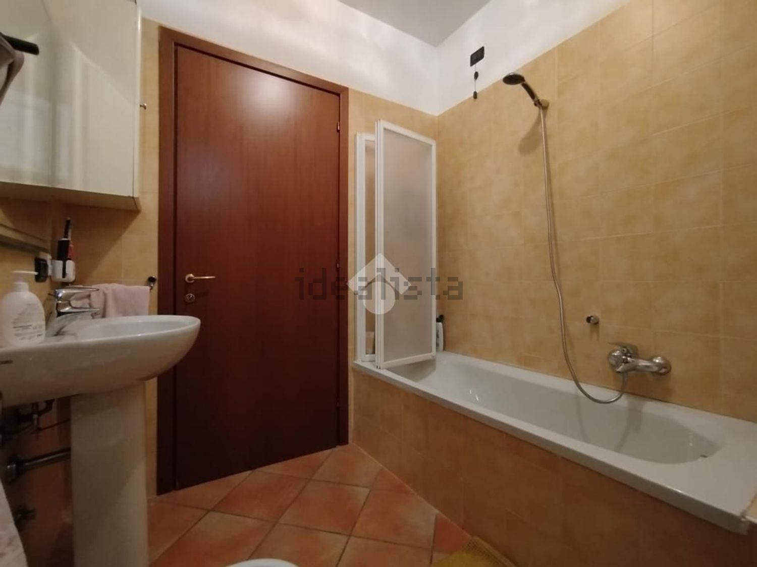 appartamento in vendita a Seriate in zona Comonte