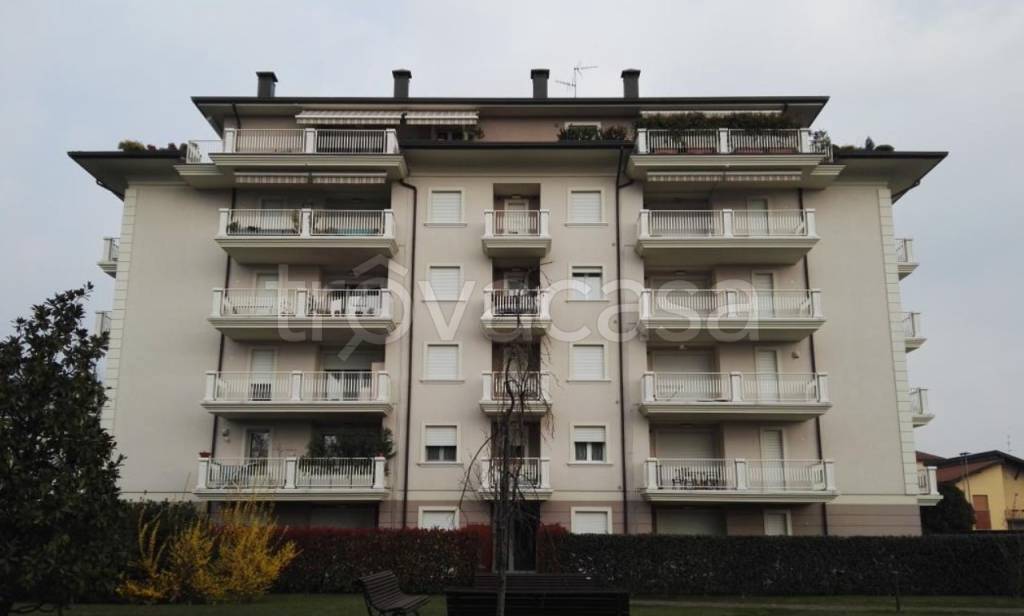 monolocale in vendita a Seriate