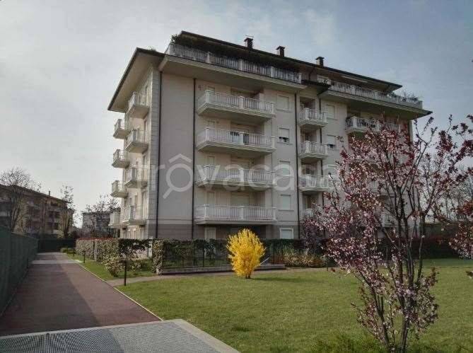 appartamento in vendita a Seriate