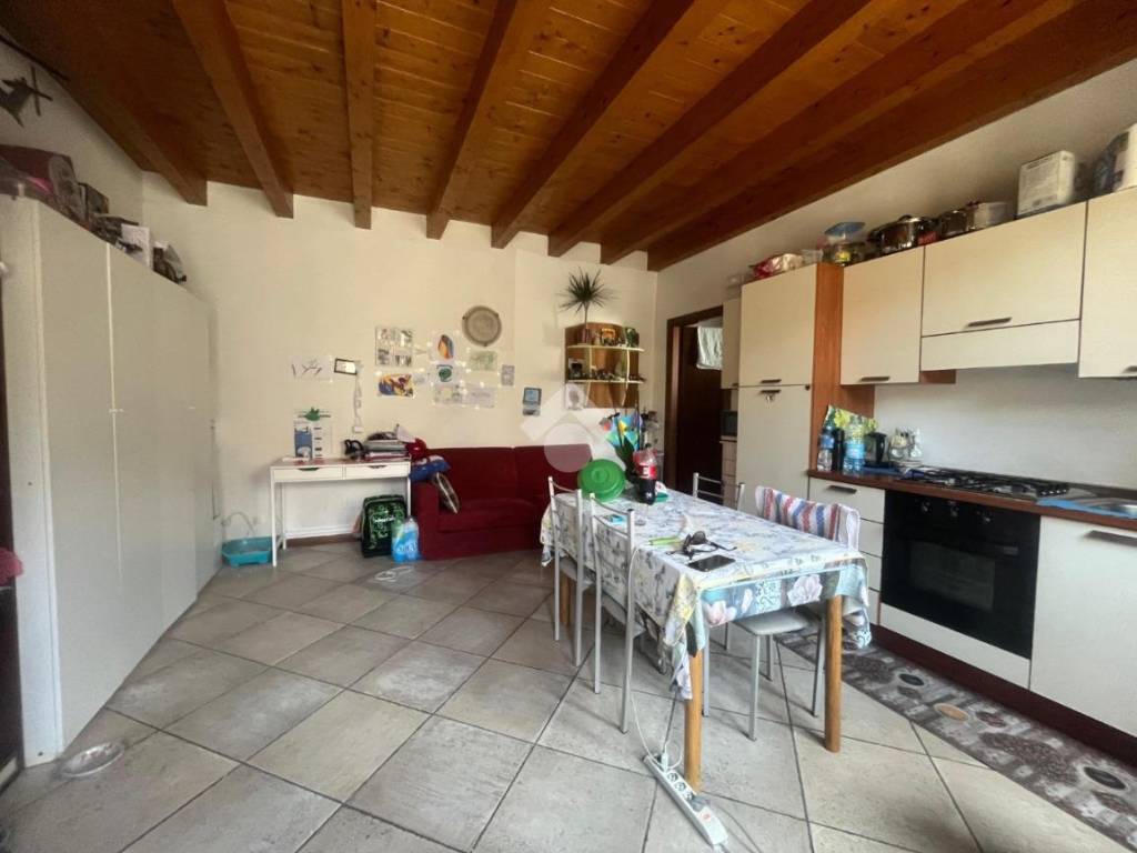 appartamento in vendita a Seriate