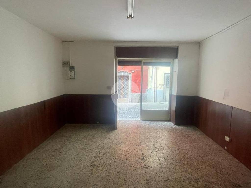negozio in vendita a Seriate