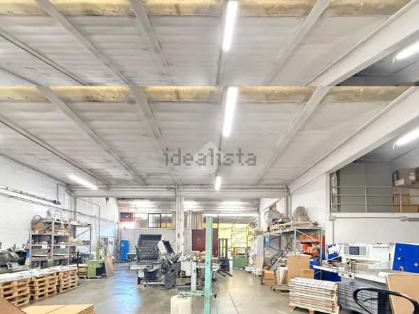 ufficio in vendita a Seriate