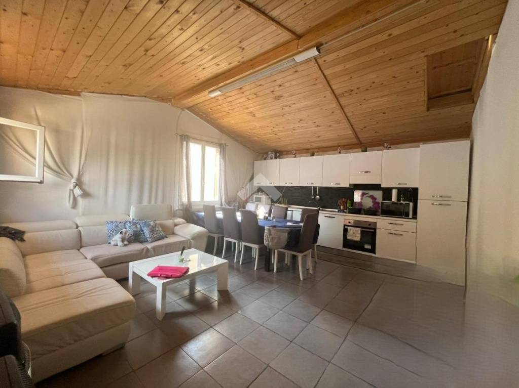 casa indipendente in vendita a Seriate