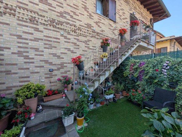 appartamento in vendita a Seriate