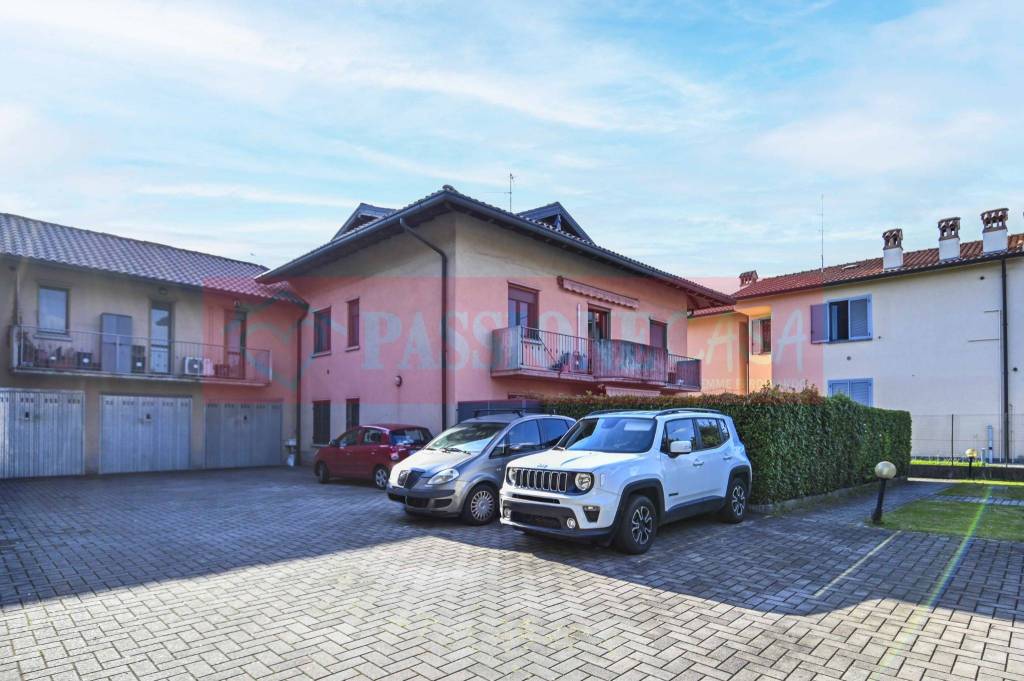 appartamento in vendita a Seriate