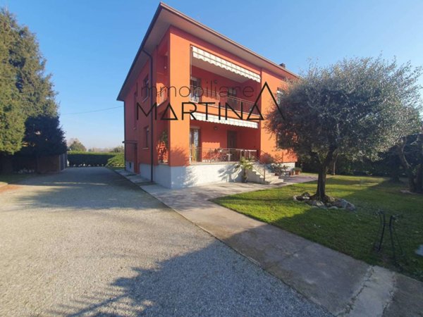casa indipendente in vendita a Seriate