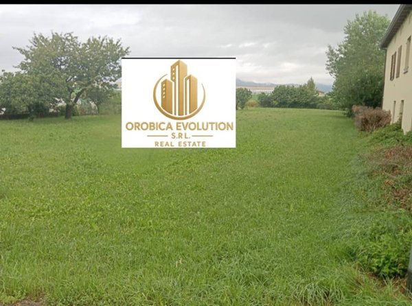 terreno edificabile in vendita a Seriate in zona Cassinone