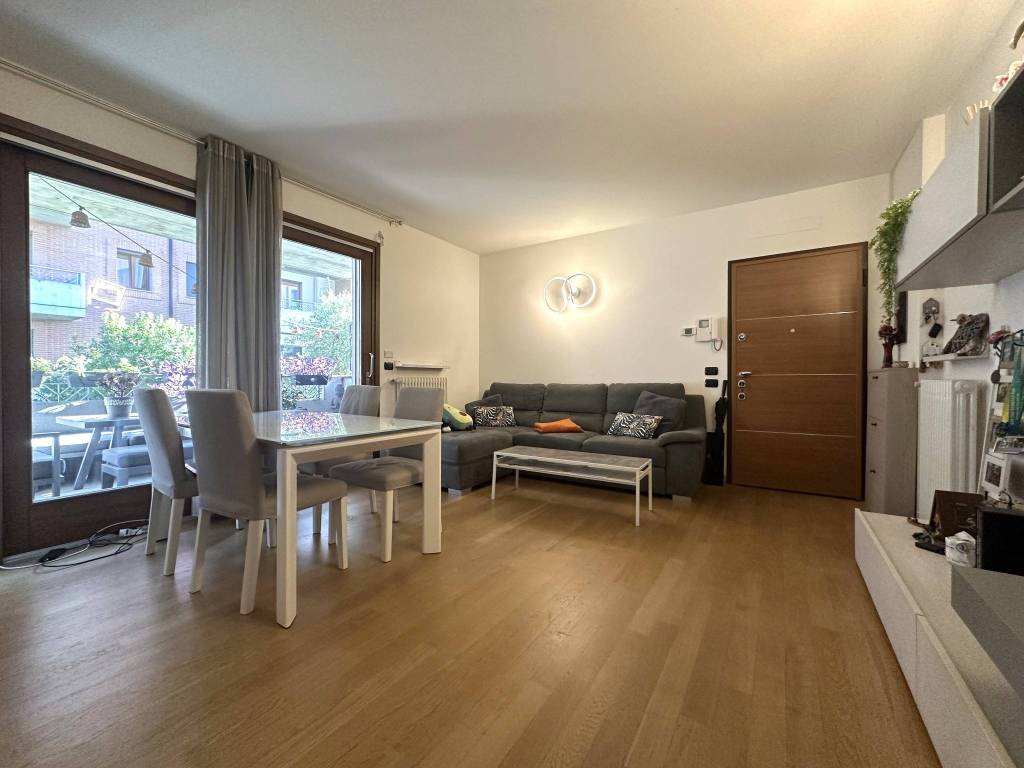appartamento in vendita a Seriate