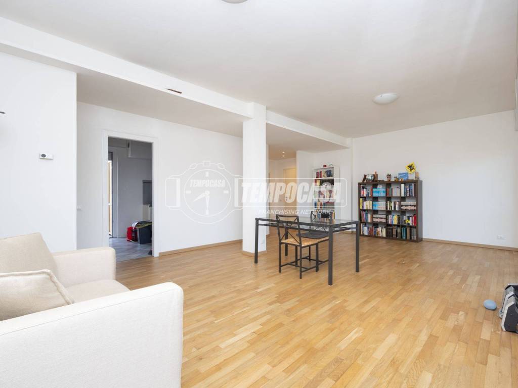 appartamento in vendita a Seriate