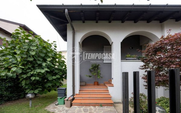 casa indipendente in vendita a Seriate