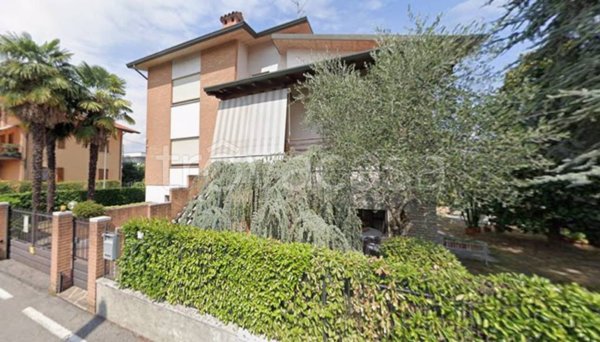 casa indipendente in vendita a Seriate