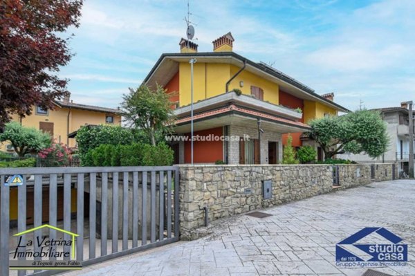 casa indipendente in vendita a Seriate