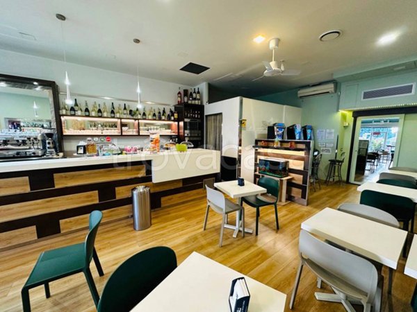 negozio in vendita a Seriate