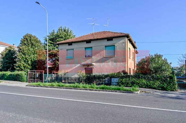 casa indipendente in vendita a Seriate