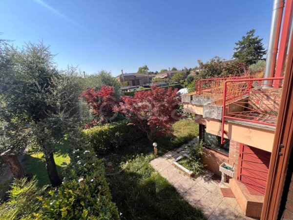 casa indipendente in vendita a Seriate