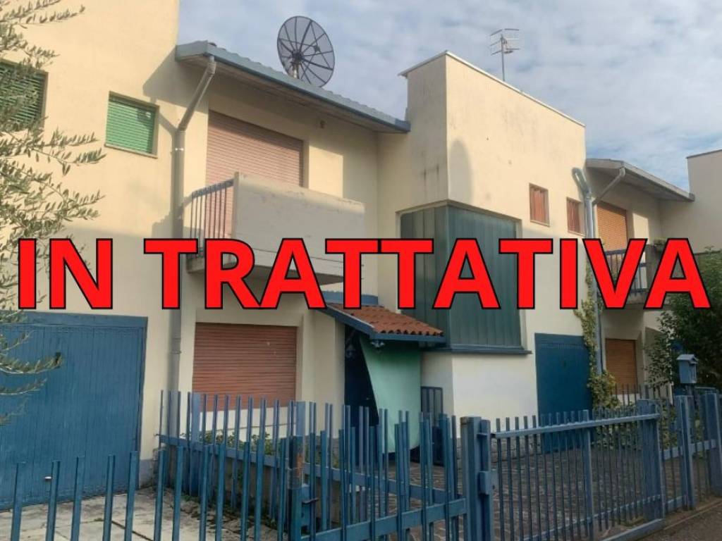 casa indipendente in vendita a Seriate