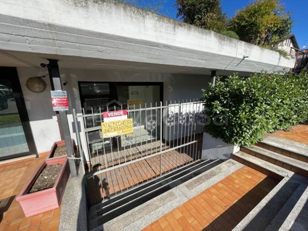 negozio in vendita a Seriate