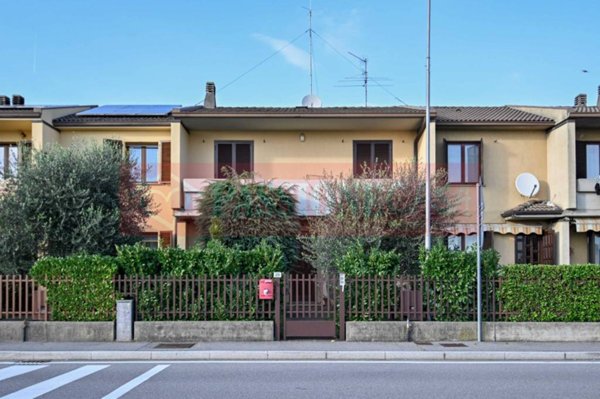 casa indipendente in vendita a Seriate