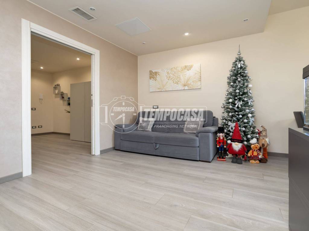 appartamento in vendita a Seriate