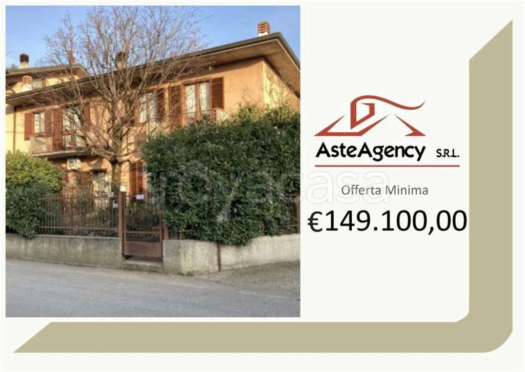 casa indipendente in vendita a Seriate