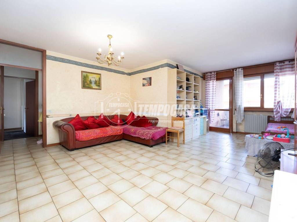 appartamento in vendita a Seriate