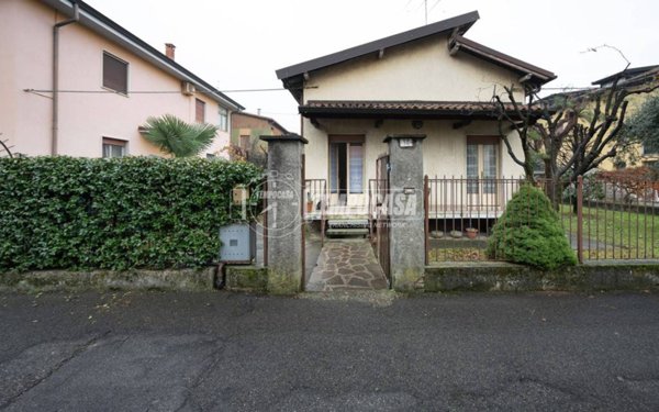 casa indipendente in vendita a Seriate
