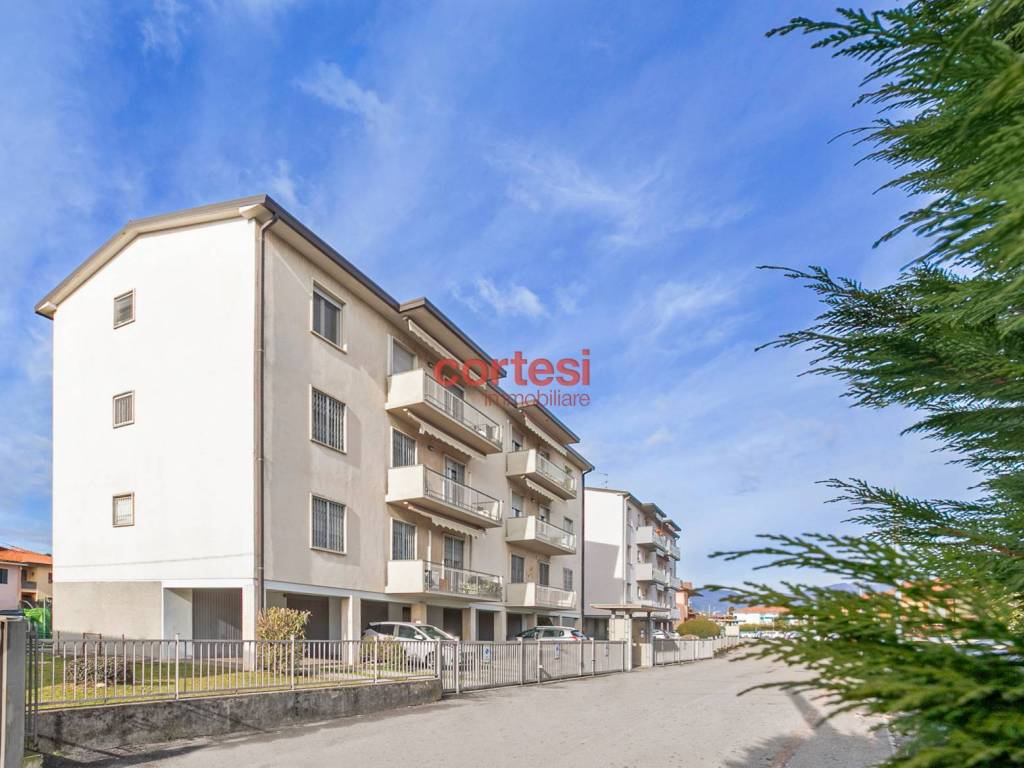 appartamento in vendita a Seriate