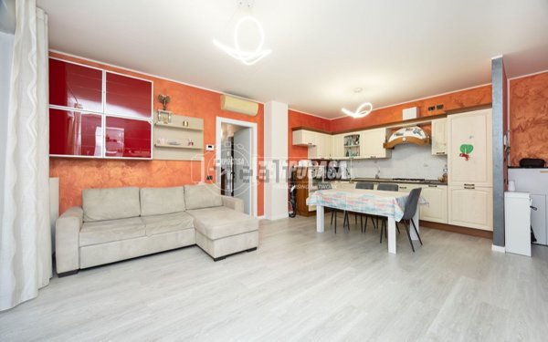 appartamento in vendita a Seriate