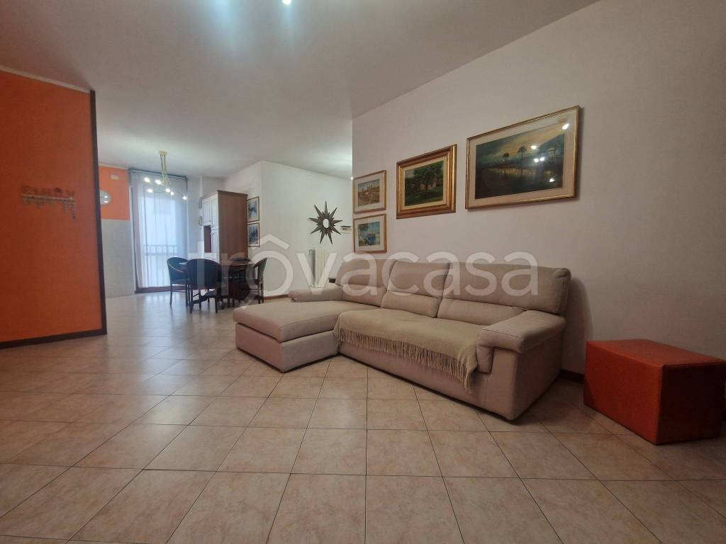 appartamento in vendita a Seriate