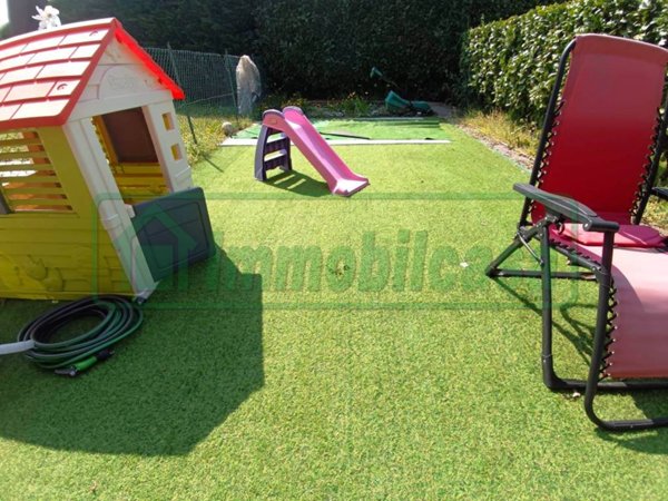 appartamento in vendita a Seriate in zona Paderno