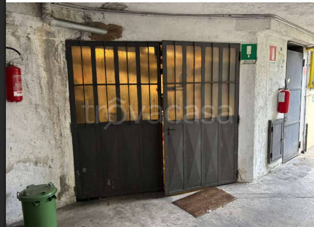 locale commerciale in vendita a Seriate