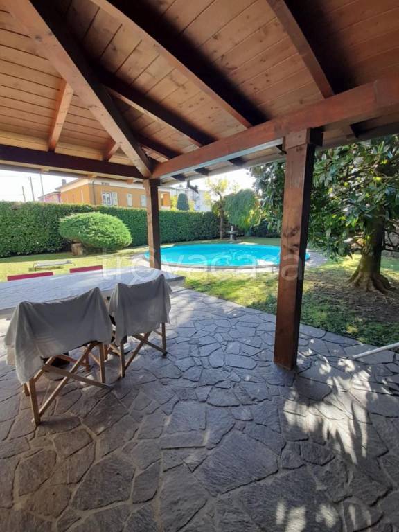 appartamento in vendita a Seriate